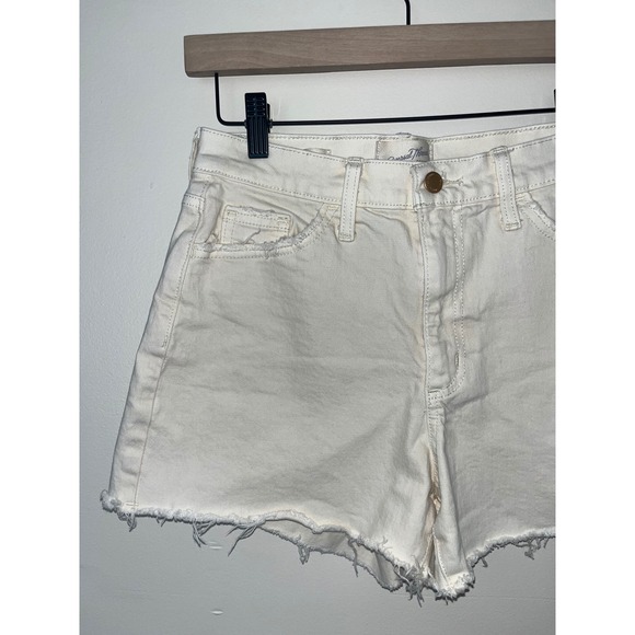 Universal Threads High Rise Cutoff Denim Shorts Cream White Size 4 - Picture 6 of 6